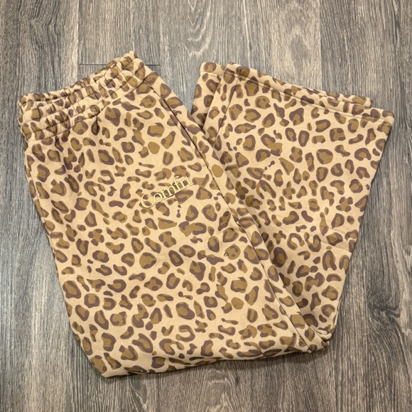 Comfrt Minimalist Straight Leg Sweatpant, brown leopard - Picture 2 of 6